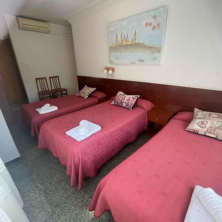 Hostal Cumbre Saragossa Zewnętrze zdjęcie