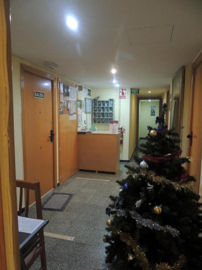 Hostal Cumbre Saragossa Zewnętrze zdjęcie