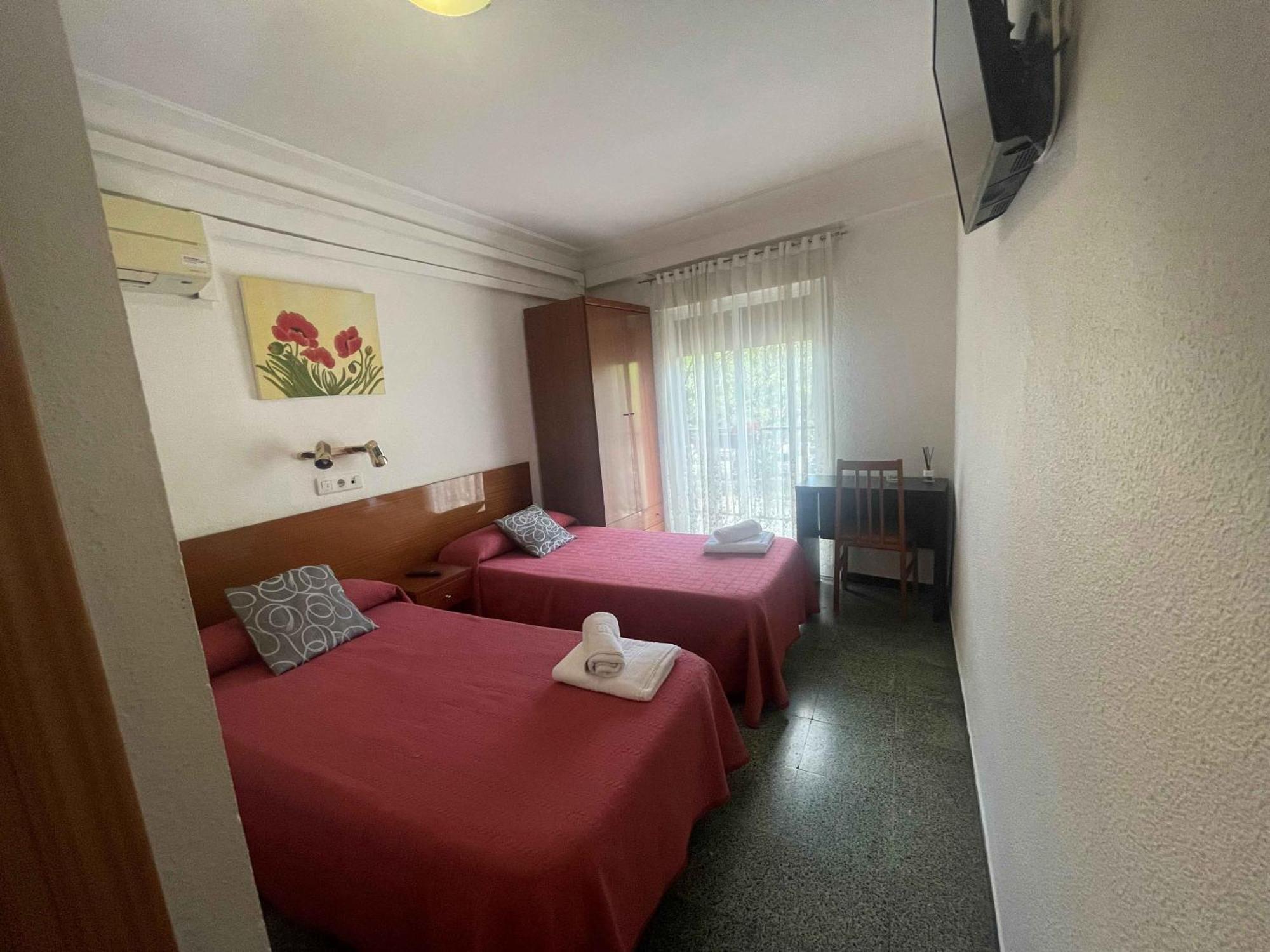 Hostal Cumbre Saragossa Zewnętrze zdjęcie