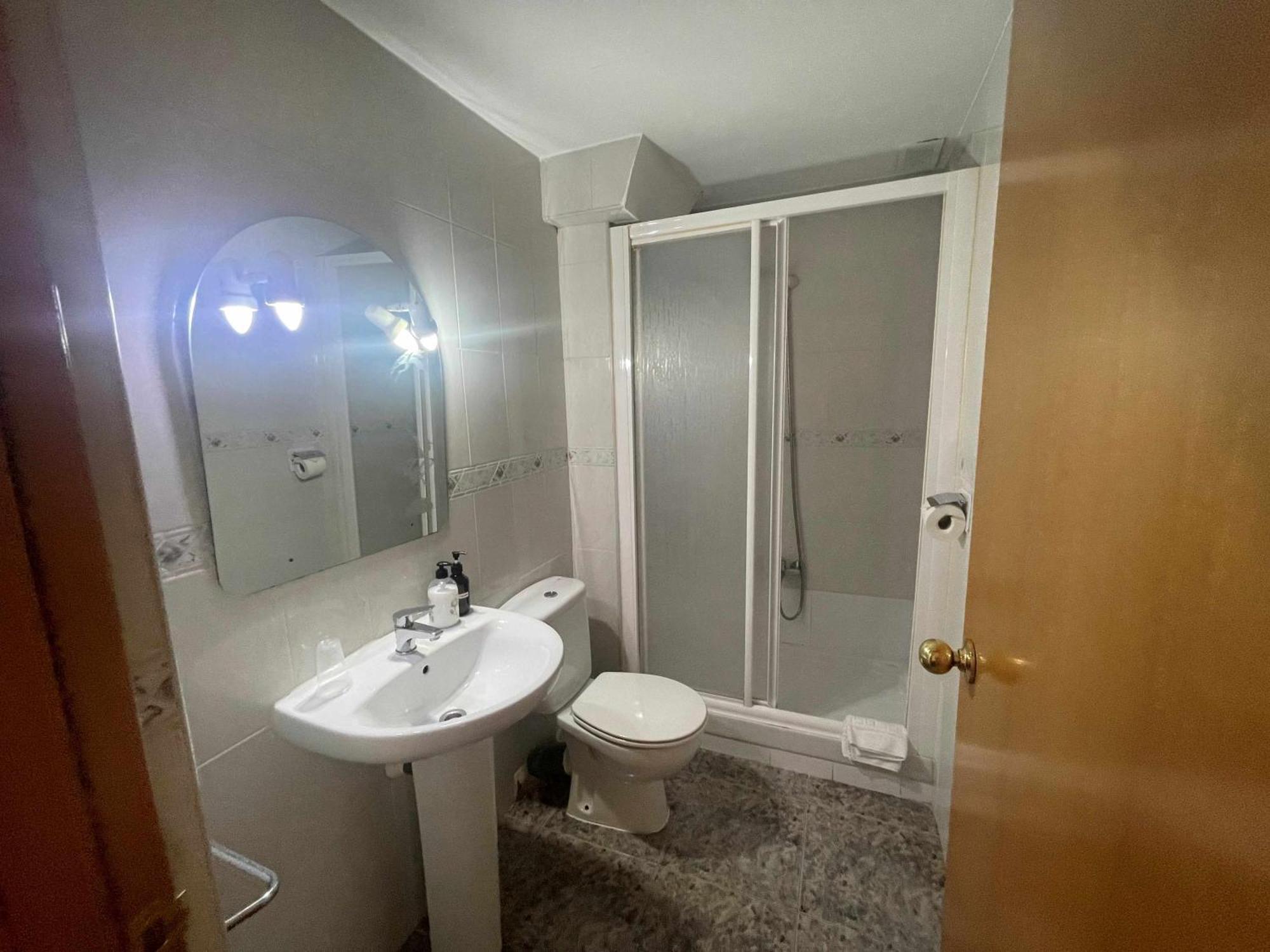 Hostal Cumbre Saragossa Zewnętrze zdjęcie